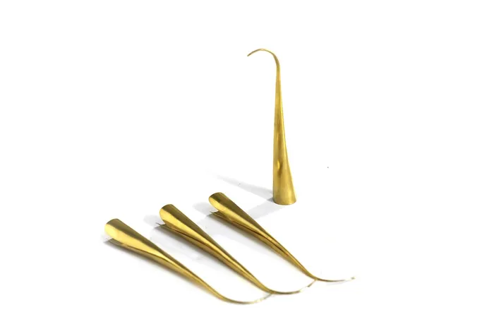 Vampire Nails 4 Pieces AS Vibrators